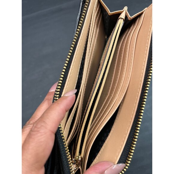 KATE SPADE NEW YORK Black Leather Zip Around Wristlet Wallet With Gold Hardware - Picture 7 of 10